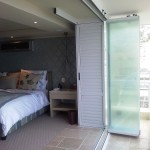 Shutters (2)