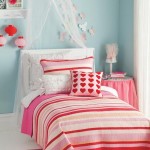 HICC Line Up Bubblegum Coverlet